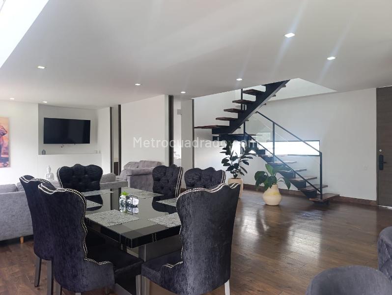 Furnished 2BR Apartment in El Poblado - 2