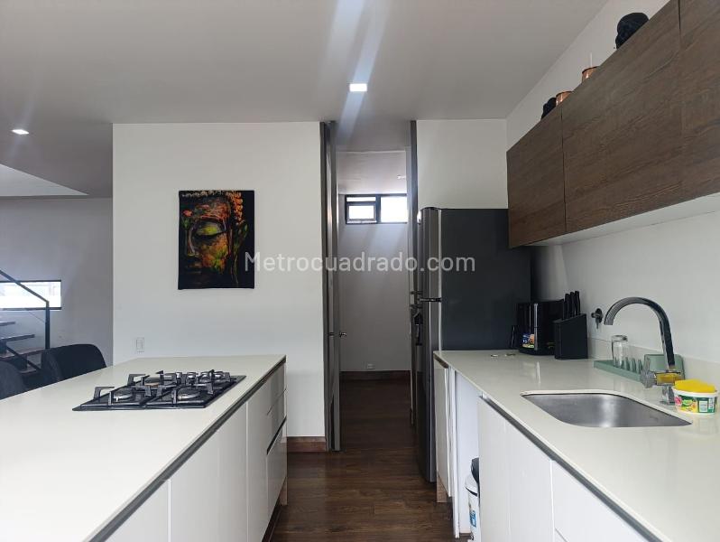 Furnished 2BR Apartment in El Poblado - 6