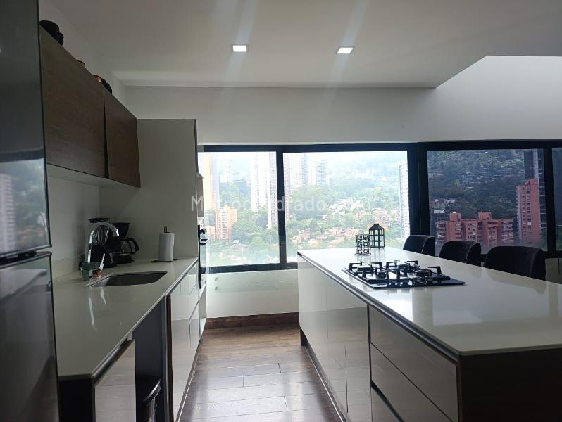 Furnished 2BR Apartment in El Poblado - 7