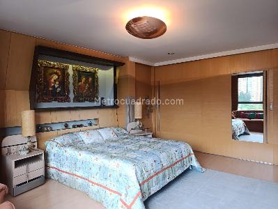 Apartamento en venta en El Poblado, Medellín · foto 12 de 18