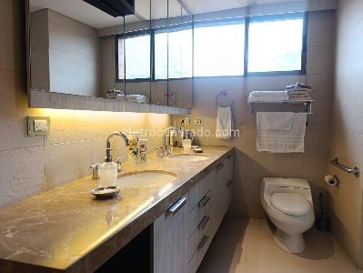 Apartamento en venta en El Poblado, Medellín · foto 17 de 18