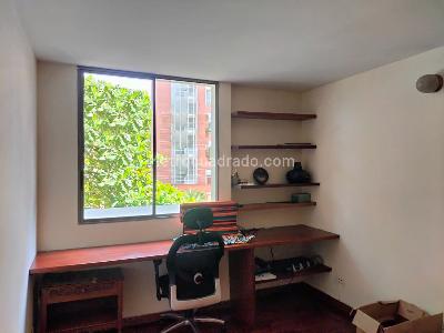 Apartamento de 3 alcobas en venta en El Poblado, Medellín, 137 m² · foto 15 de 20