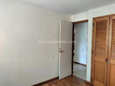 Apartamento de 3 alcobas en venta en El Poblado, Medellín, 137 m² · foto 17 de 20