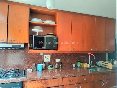 Apartamento de 3 alcobas en venta en El Poblado, Medellín, 137 m² · foto 7 de 20