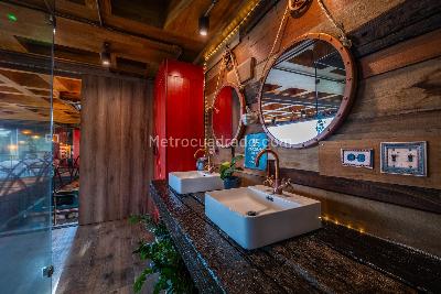 Apartamento de 3 alcobas en venta en El Poblado, Medellín, 250 m² · foto 14 de 19
