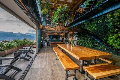 Apartamento de 3 alcobas en venta en El Poblado, Medellín, 250 m² · foto 4 de 19
