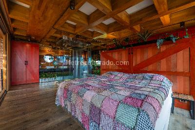 Apartamento de 3 alcobas en venta en El Poblado, Medellín, 250 m² · foto 9 de 19