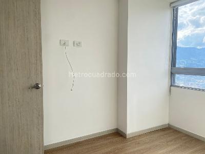 Apartamento de 2 alcobas en venta en Sabaneta, Sabaneta, 60 m² · foto 12 de 19