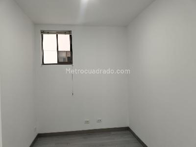 Apartamento de 2 alcobas en arriendo en El Poblado, Medellín, 104 m² · foto 7 de 14