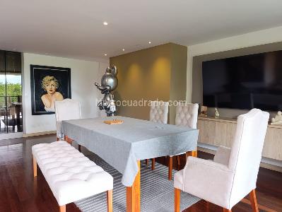 Apartamento de 3 alcobas en venta en El Poblado, Medellín, 180 m² · foto 6 de 18