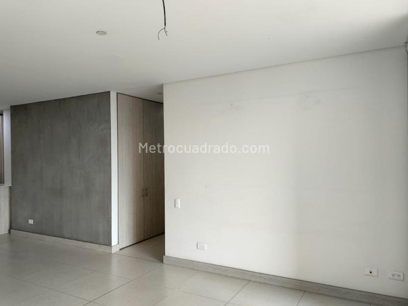 Apartamento en Arriendo, EL POBLADO, Medellín - Widok 4
