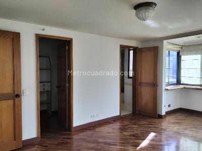 Apartamento de 3 alcobas en venta en El Poblado, Medellín, 200 m² · foto 10 de 18