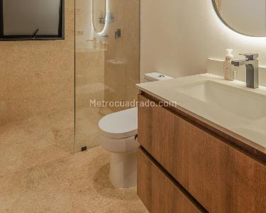 Apartamento de 2 alcobas en venta en El Poblado, Medellín, 114 m² · foto 14 de 16