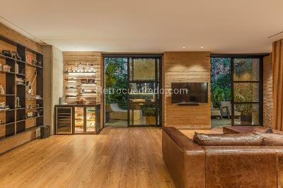 Apartamento de 2 alcobas en venta en El Poblado, Medellín, 114 m² · foto 3 de 16
