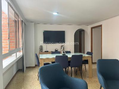 Apartamento de 3 alcobas en venta en El Poblado, Medellín, 120 m² · foto 3 de 16