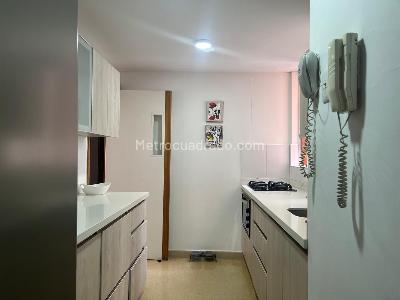 Apartamento de 3 alcobas en venta en El Poblado, Medellín, 120 m² · foto 4 de 16