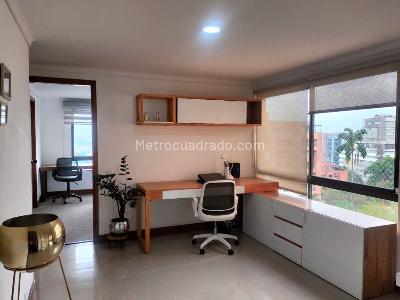 Apartamento de 3 alcobas en venta en El Poblado, Medellín, 240 m² · foto 9 de 18
