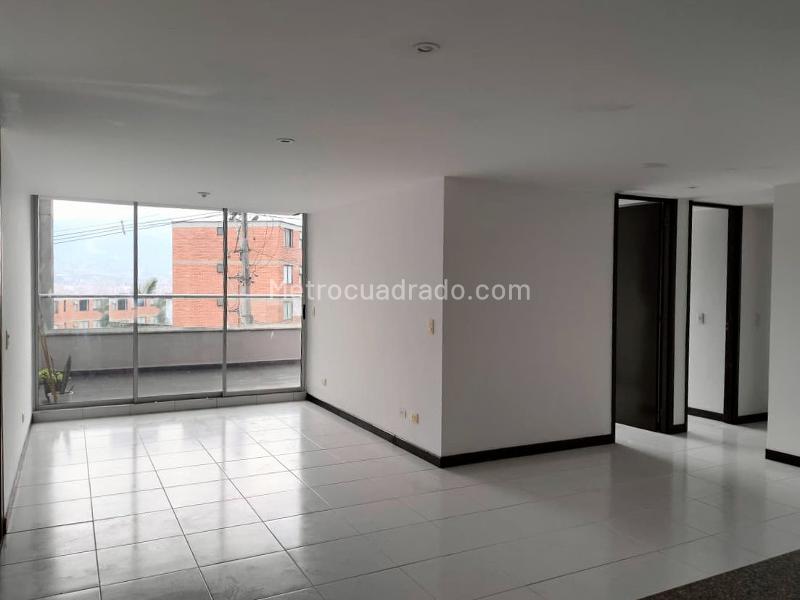 Modern 3BR Apartment in El Poblado