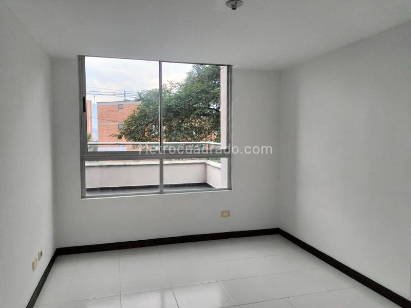 Apartamento Moderno de 3 Alcobas en El Poblado - 7