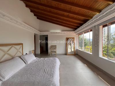 Casa de 4 alcobas en venta en El Poblado, Medellín, 345 m² · foto 16 de 18