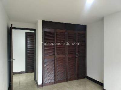 Apartamento en venta en Envigado, Envigado · foto 12 de 14