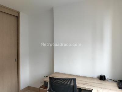 Apartamento de 3 alcobas en arriendo en El Poblado, Medellín, 98 m² · foto 16 de 19