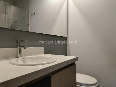 Apartamento de 3 alcobas en arriendo en El Poblado, Medellín, 98 m² · foto 19 de 19