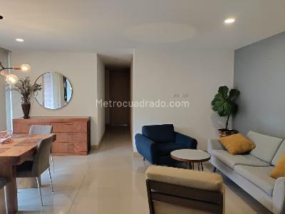 Apartamento de 3 alcobas en arriendo en El Poblado, Medellín, 98 m² · foto 3 de 19