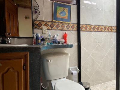 Casa de 4 alcobas en venta en Sabaneta, Sabaneta, 320 m² · foto 19 de 20