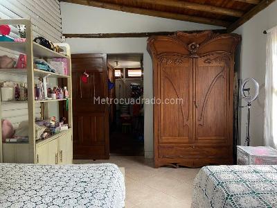 Casa de 4 alcobas en venta en Sabaneta, Sabaneta, 320 m² · foto 7 de 20