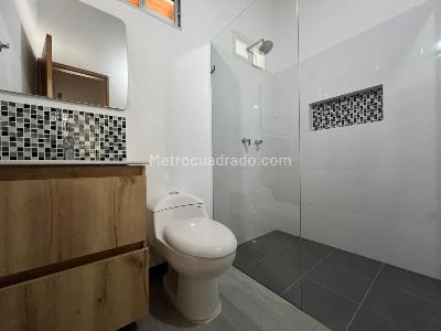 Casa en arriendo en Rionegro, Rionegro · foto 11 de 13