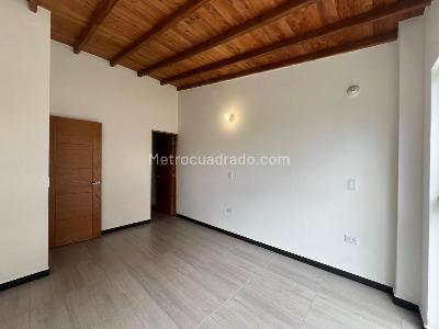 Casa de 3 alcobas en venta en Rionegro, Rionegro, 500 m² · foto 10 de 13