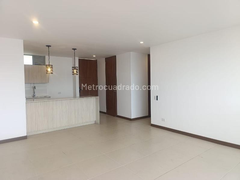 Modern 3BR Apartment in El Poblado - 5