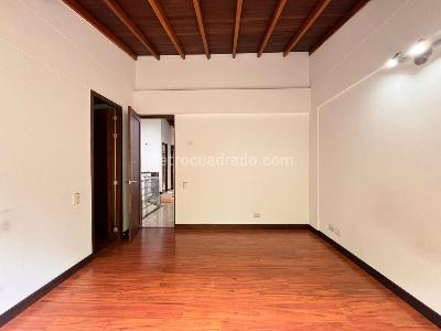 Casa de 3 alcobas en venta en Envigado, Envigado, 150 m² · foto 16 de 17