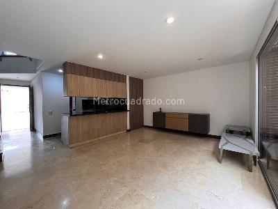 Casa de 3 alcobas en venta en Envigado, Envigado, 150 m² · foto 4 de 17