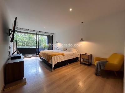 Casa de 3 alcobas en venta en Envigado, Envigado, 225 m² · foto 11 de 20