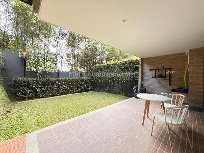 Casa de 3 alcobas en venta en Envigado, Envigado, 225 m² · foto 19 de 20