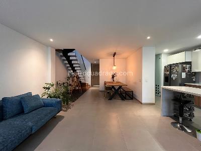 Casa de 3 alcobas en venta en Envigado, Envigado, 225 m² · foto 4 de 20