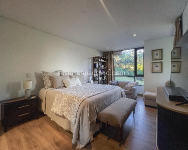 Apartamento de 2 alcobas en venta en Altos Del Poblado, Medellín, 117 m² · foto 6 de 13