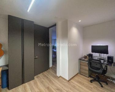 Apartamento de 2 alcobas en venta en Altos Del Poblado, Medellín, 117 m² · foto 9 de 13