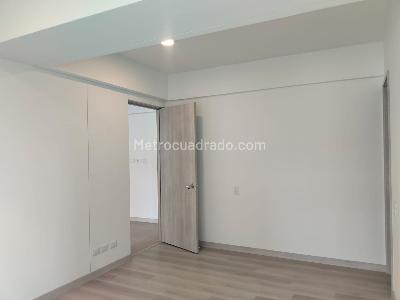 Apartamento en venta en El Poblado, Medellín · foto 12 de 18