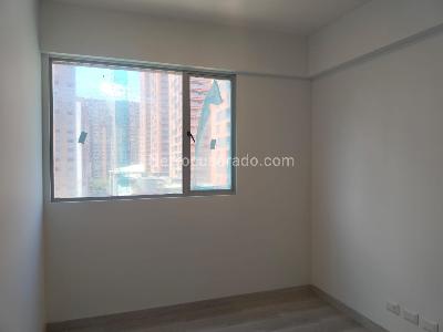 Apartamento en venta en El Poblado, Medellín · foto 15 de 18
