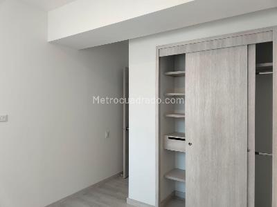 Apartamento en venta en El Poblado, Medellín · foto 16 de 18