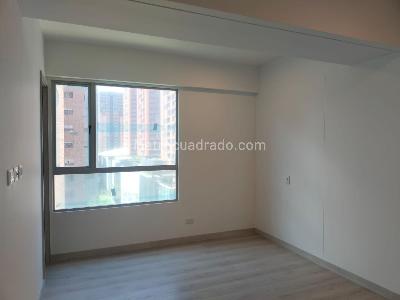 Apartamento en venta en El Poblado, Medellín · foto 9 de 18