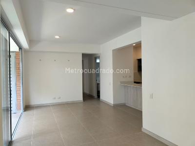 Apartamento de 2 alcobas en arriendo en Villa Carlota, Medellín, 87 m² · foto 2 de 15