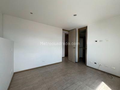 Apartamento de 2 alcobas en arriendo en Envigado, Envigado, 78 m² · foto 10 de 14