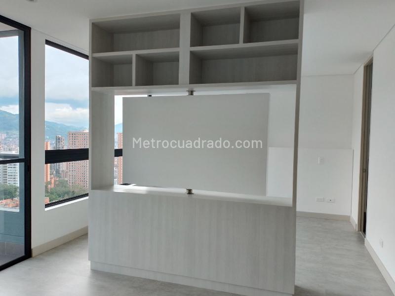 Stylish 1BR Studio in Prime El Poblado Location - 4