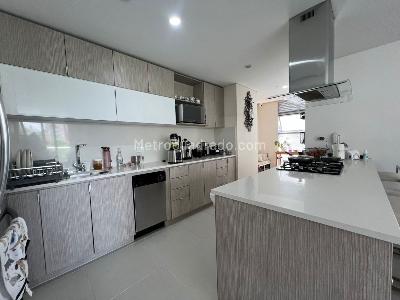 Apartamento en venta en Envigado, Envigado · foto 5 de 14