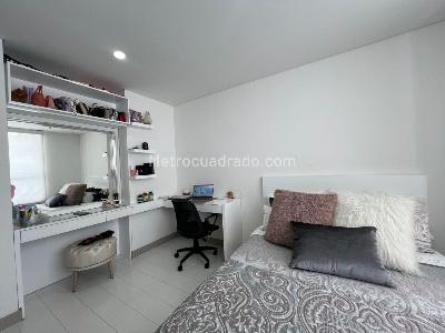 Apartamento en venta en Envigado, Envigado · foto 9 de 14