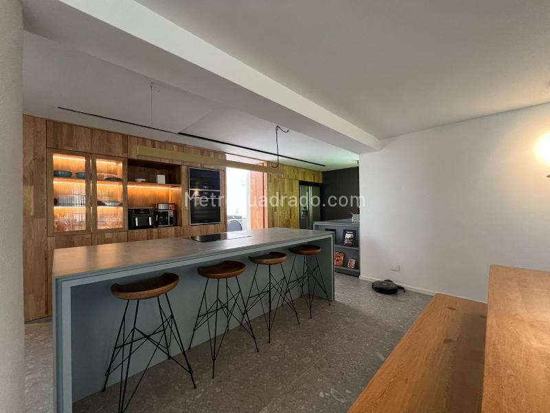 Casa Amoblada de 3 Alcobas con Piscina en El Poblado - 7